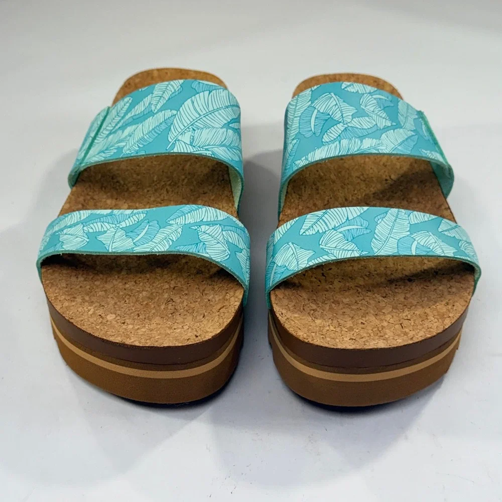 NEW Reef Cushion Vista Hi Platform Sandal Womens 9 Aqua Tropical Leaf Print Boho